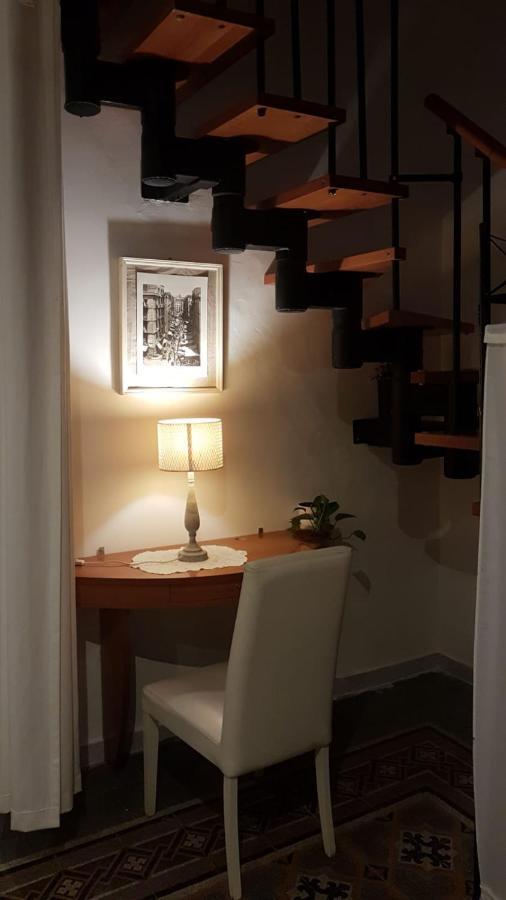 Indipendent Apartment نابولي المظهر الخارجي الصورة